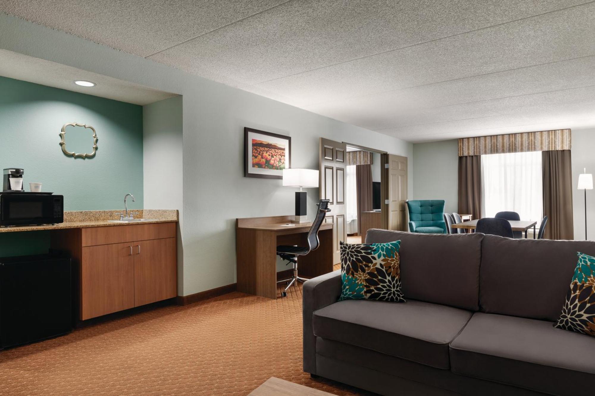 Wingate By Wyndham Louisville East Bagian luar foto
