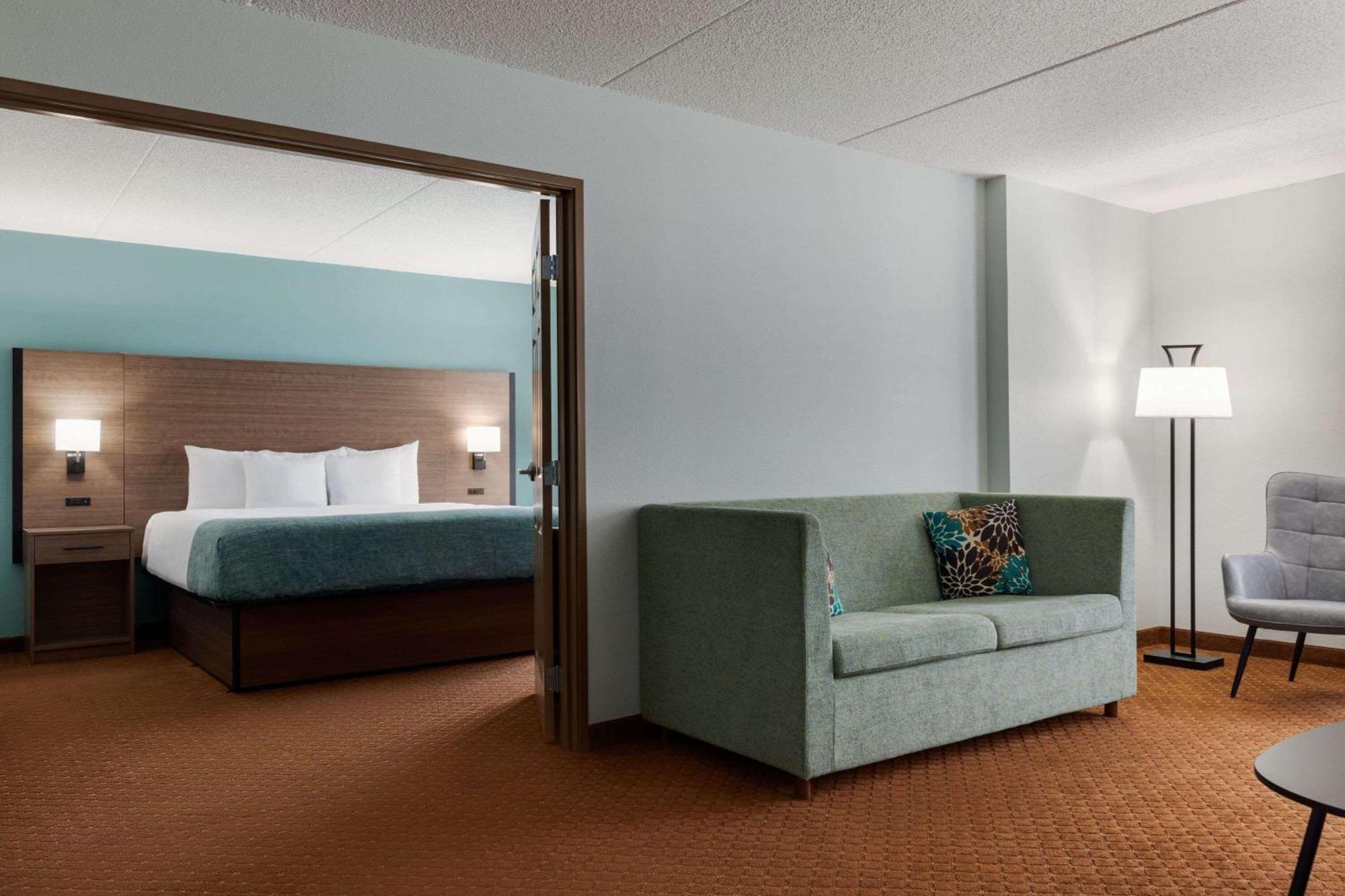 Wingate By Wyndham Louisville East Bagian luar foto